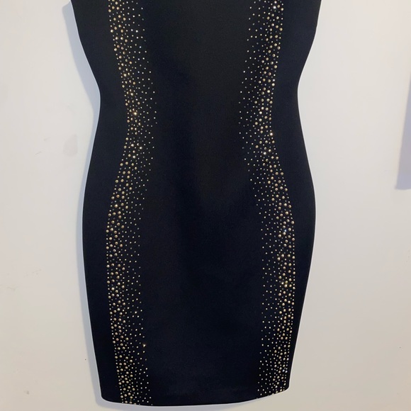 Calvin Klein sequin dress No wrinkles or stains Zipper back is smooth Like new - Picture 5 of 6